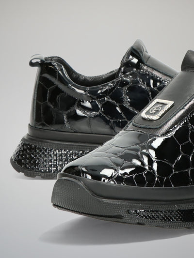 LEATHER SNEAKERS - BLACK