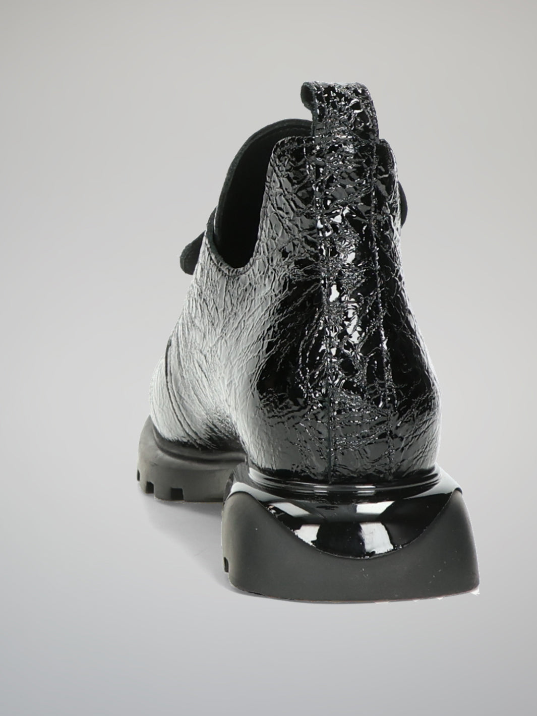 LEATHER SHOES - BLACK