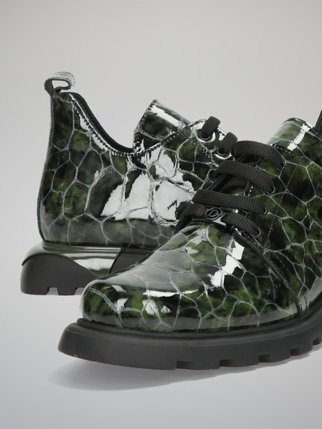 LEATHER SHOES - GREEN