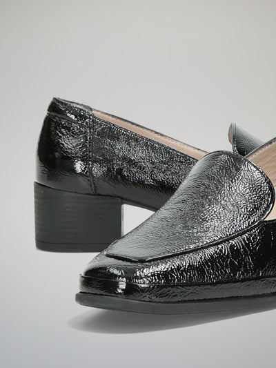 LEATHER SHOES - BLACK