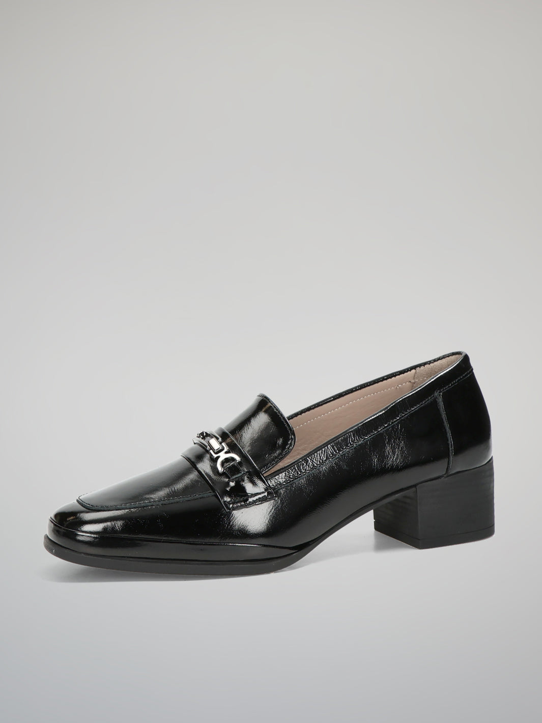 LEATHER SHOES - BLACK