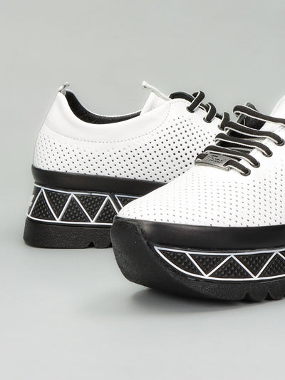 LEATHER SNEAKER - WHITE