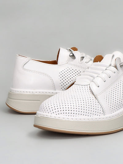 LEATHER SNEAKER - WHITE