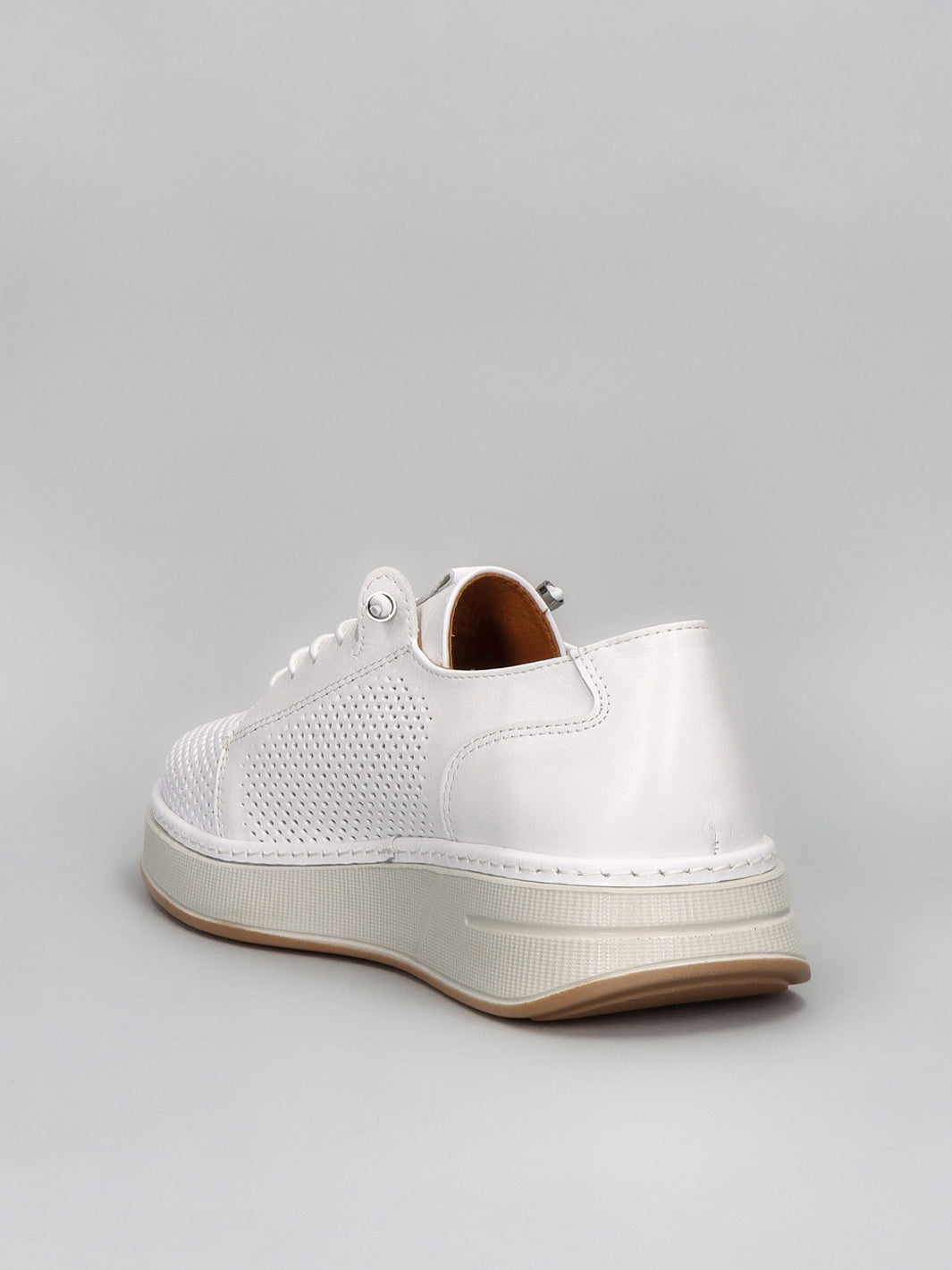 LEATHER SNEAKER - WHITE