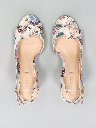 LEATHER SANDALS - WHITE