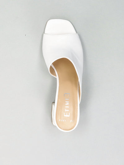 LEATHER SLIPPERS - WHITE